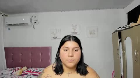Snapshot of venuswilliamx chatting on December 18, 2024, 12:32 am venus online show from December 18, 2024, 12:32 am