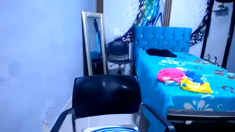 Snapshot of venuswilliamx chatting on June 14, 2026, 2:35 am venus online show from June 14, 2026, 2:35 am