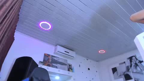 Snapshot of venuzconor chatting on February 23, 2025, 7:55 am ---Venuz--- online show from February 23, 2025, 7:55 am