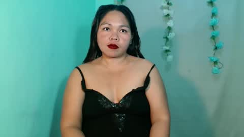 Snapshot of vera_halo chatting on April 12, 2026, 1:49 pm VERA online show from April 12, 2026, 1:49 pm