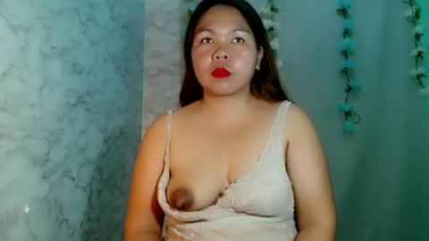 Snapshot of vera_halo chatting on April 17, 2026, 2:42 pm VERA online show from April 17, 2026, 2:42 pm