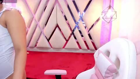 Snapshot of verabest chatting on December 1, 2024, 10:43 pm Domelipa online show from December 1, 2024, 10:43 pm