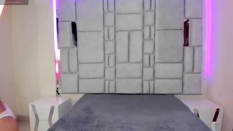 Snapshot of verabest chatting on March 7, 2025, 6:54 pm Domelipa online show from March 7, 2025, 6:54 pm