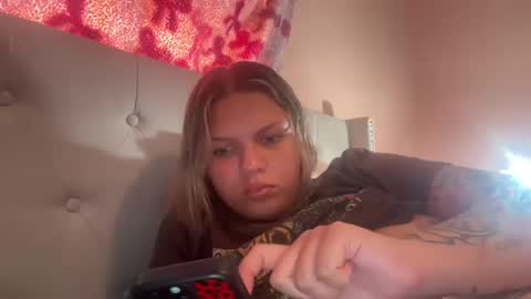veranikimi online show from July 4, 2026, 4:02 pm