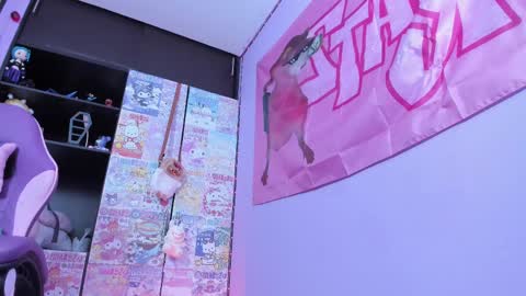     online show from September 11, 2025, 12:00 am