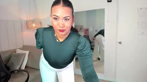 Snapshot of veronica_b07 chatting on March 21, 2026, 1:48 pm Veronica3 online show from March 21, 2026, 1:48 pm