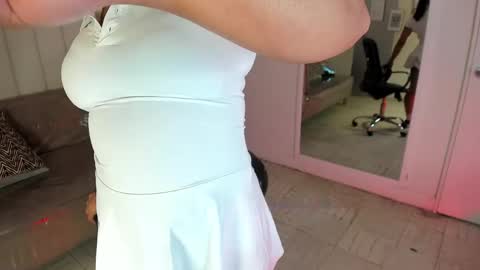 Snapshot of veronica_b07 chatting on April 22, 2026, 3:57 pm Veronica3 online show from April 22, 2026, 3:57 pm
