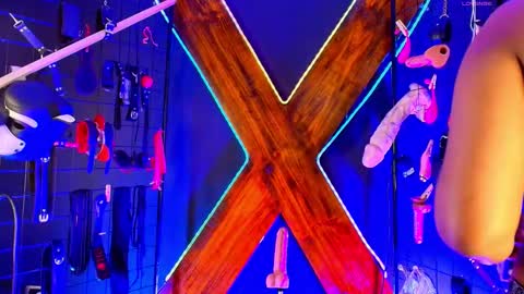 veronica_bdsm online show from February 23, 2026, 1:08 pm