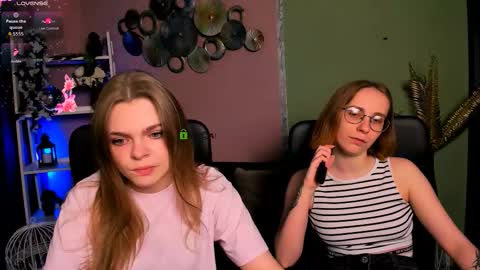 Ronni online show from November 8, 2025, 8:07 pm