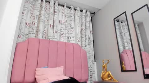 VERONICA online show from November 21, 2025, 4:44 am