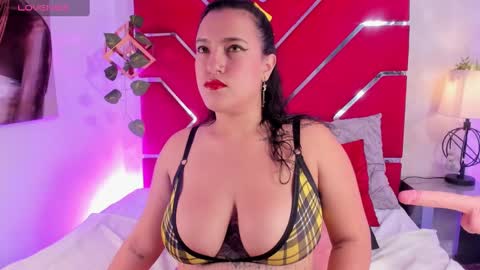 Veronica Olson online show from November 24, 2025, 4:12 am