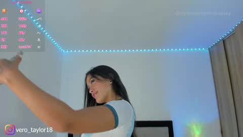 Vero 3 online show from April 6, 2026, 8:21 pm