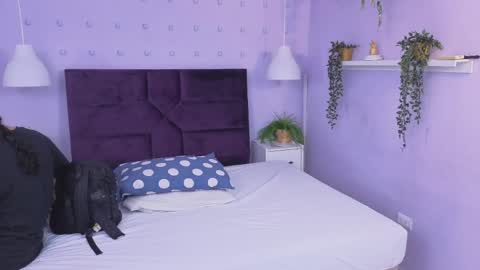 veronicacarper online show from March 31, 2026, 3:30 am