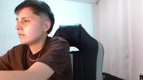 Snapshot of veronicaelite16 chatting on October 18, 2025, 3:53 am Veronica Clark online show from October 18, 2025, 3:53 am