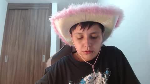 Veronica Clark online show from November 21, 2025, 4:00 am