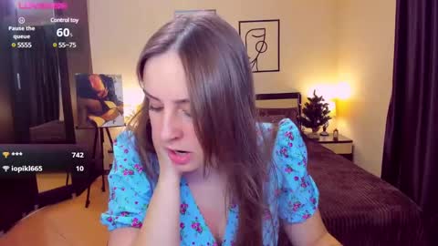 Snapshot of veronicafreman chatting on January 5, 2025, 8:43 am Veronica online show from January 5, 2025, 8:43 am