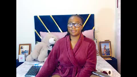 veronicarod1 online show from March 6, 2026, 4:31 am