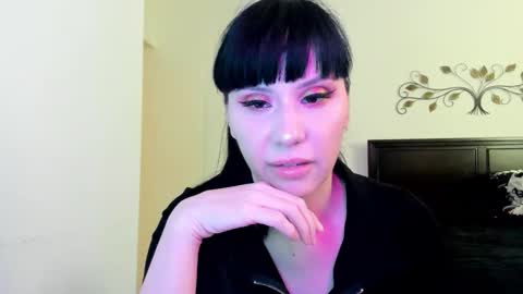 Snapshot of veronika_blak chatting on March 20, 2026, 2:38 am Miss Veronika Blak online show from March 20, 2026, 2:38 am