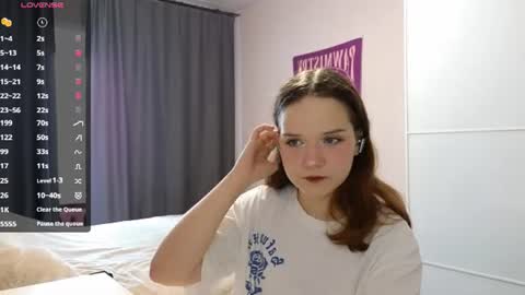Anna online show from July 19, 2026, 5:11 am