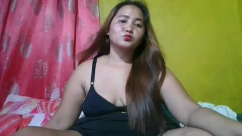 Snapshot of versatile_hottie_asian chatting on July 25, 2026, 2:53 am versatile_hottie_asian online show from July 25, 2026, 2:53 am