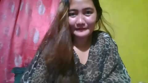 Snapshot of versatile_hottie_asian chatting on July 28, 2026, 3:32 pm versatile_hottie_asian online show from July 28, 2026, 3:32 pm