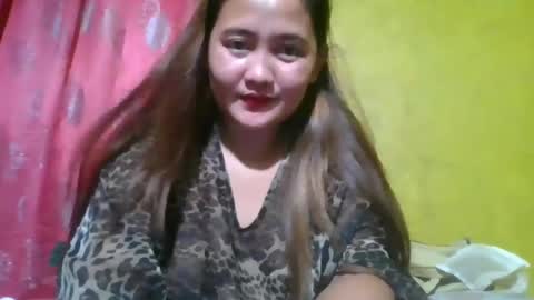 Snapshot of versatile_hottie_asian chatting on July 28, 2026, 7:04 pm versatile_hottie_asian online show from July 28, 2026, 7:04 pm
