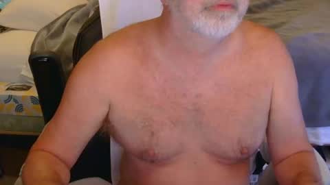 Snapshot of verta469 chatting on September 27, 2025, 1:38 pm verta469 online show from September 27, 2025, 1:38 pm