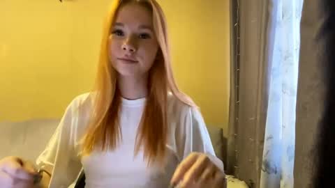 Lina online show from June 3, 2026, 1:36 pm