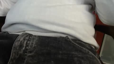 Erik online show from March 5, 2025, 8:10 am