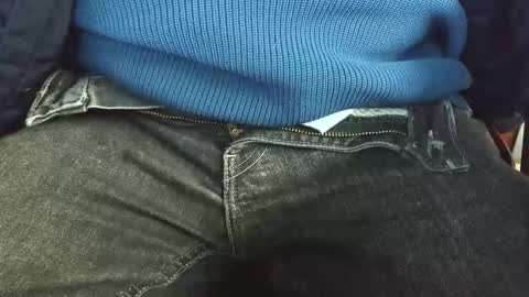 Erik online show from January 15, 2026, 9:03 am