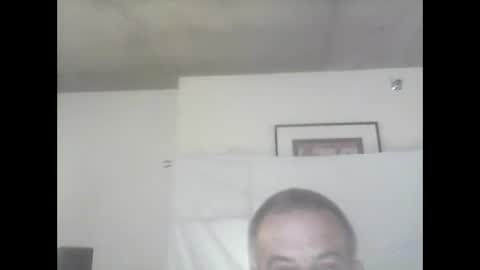 hairy man online show from May 15, 2026, 11:45 pm