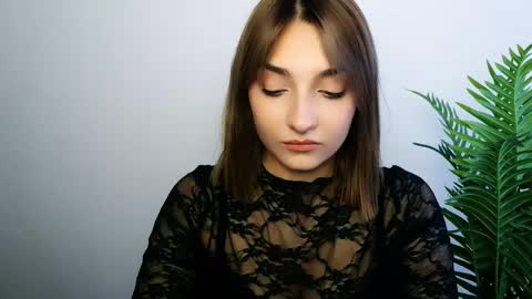 Snapshot of veryveryshygirl chatting on April 23, 2026, 9:08 am Ana online show from April 23, 2026, 9:08 am