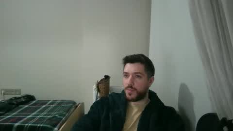 vesikalik2 online show from November 30, 2025, 11:09 pm