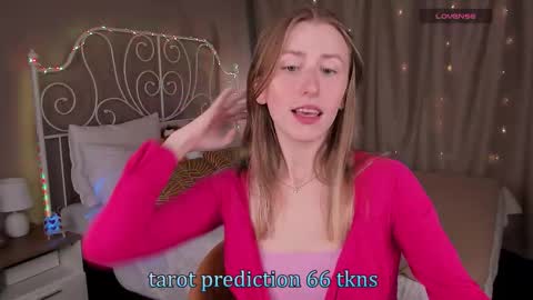 Celeste online show from September 14, 2025, 5:39 am