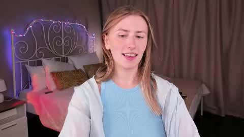 Celeste online show from September 18, 2025, 3:41 am