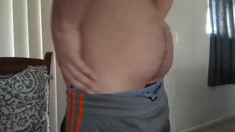 vesturelove online show from October 22, 2025, 6:51 pm