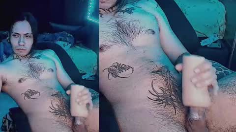 Snapshot of vhyxxxxen chatting on December 6, 2024, 7:10 am vhyxxxxen online show from December 6, 2024, 7:10 am