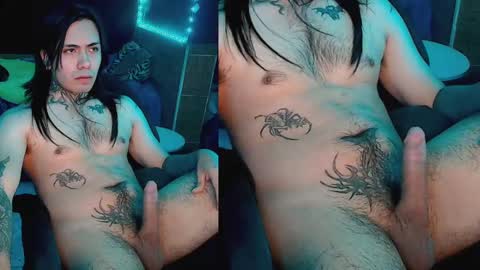 Snapshot of vhyxxxxen chatting on January 25, 2025, 8:00 am vhyxxxxen online show from January 25, 2025, 8:00 am