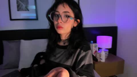 Snapshot of vi_anaya chatting on February 7, 2026, 11:36 am Anaya online show from February 7, 2026, 11:36 am