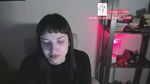 VIKA online show from March 4, 2025, 5:45 pm