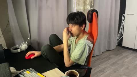 Snapshot of vialeras chatting on February 17, 2026, 3:03 am vialeras online show from February 17, 2026, 3:03 am