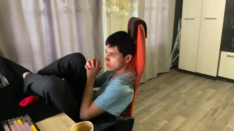 vialeras online show from March 29, 2026, 1:00 pm