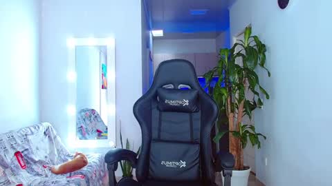 Ariana  online show from February 6, 2025, 6:13 pm