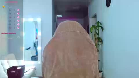 Ariana  online show from September 10, 2025, 9:59 pm