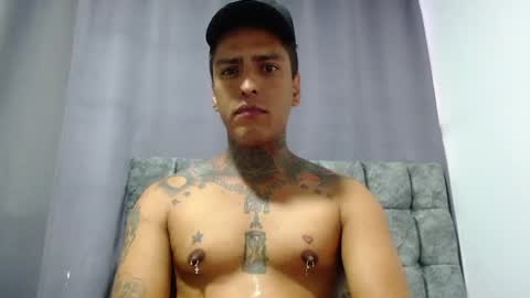 Snapshot of vicctorzc chatting on June 9, 2026, 9:48 pm Victor cardenas online show from June 9, 2026, 9:48 pm