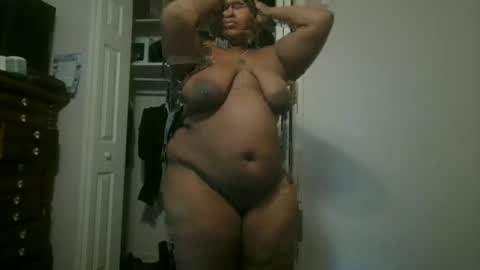 vickiryder56 online show from November 11, 2025, 3:45 pm