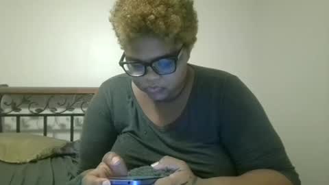 vickiryder56 online show from November 19, 2025, 3:17 am