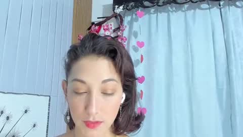 Vicky online show from March 6, 2025, 11:14 am