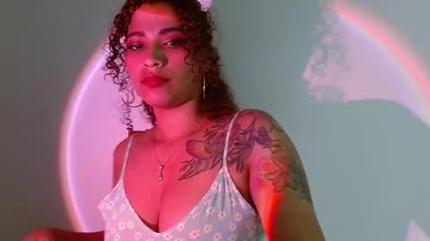 Vicky  online show from March 9, 2025, 12:00 am