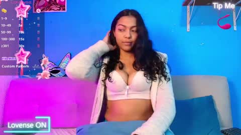 Snapshot of vicky_miller_05 chatting on February 24, 2025, 6:15 pm vicky_miller_05 online show from February 24, 2025, 6:15 pm